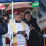 Borzęcin Dolny - nadanie imienia, otwarcie boiska