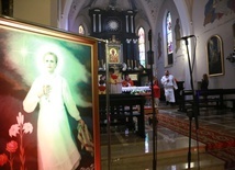 Borzęcin Dolny - nadanie imienia, otwarcie boiska