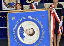 Sztandar i nowe imię dla ośrodka wychowawczego w Płońsku