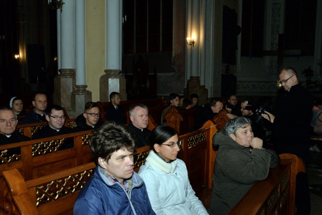 Modlitwa za synod i młodzież w Radomiu