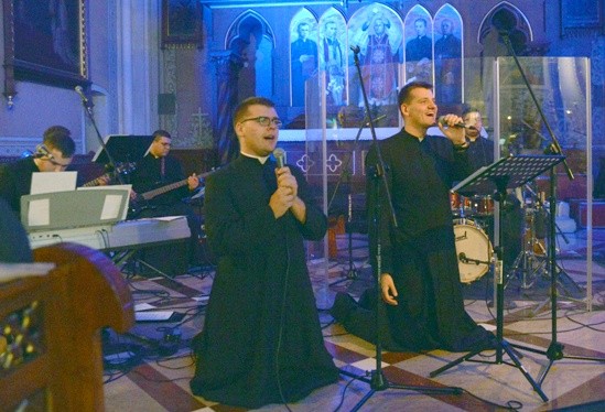 Modlitwa za synod i młodzież w Radomiu