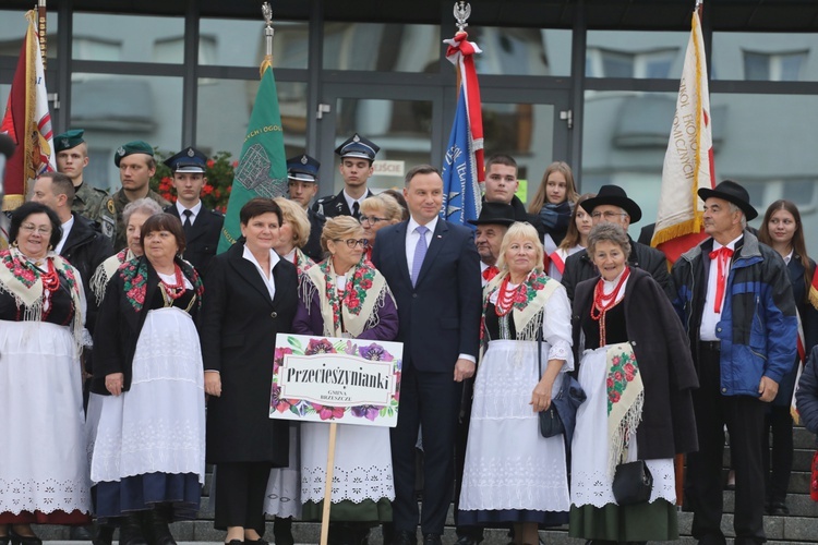 Spotkanie prezydenta Andrzeja Dudy z mieszkańcami Oświęcimia