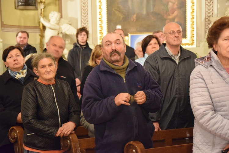 Koncert "Wolność krzyżami się mierzy" w Skierniewicach