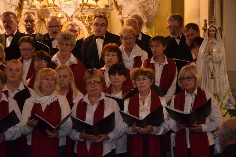 Koncert "Wolność krzyżami się mierzy" w Skierniewicach