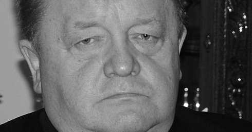 Zmarł ks. kanonik Władysław Nowicki