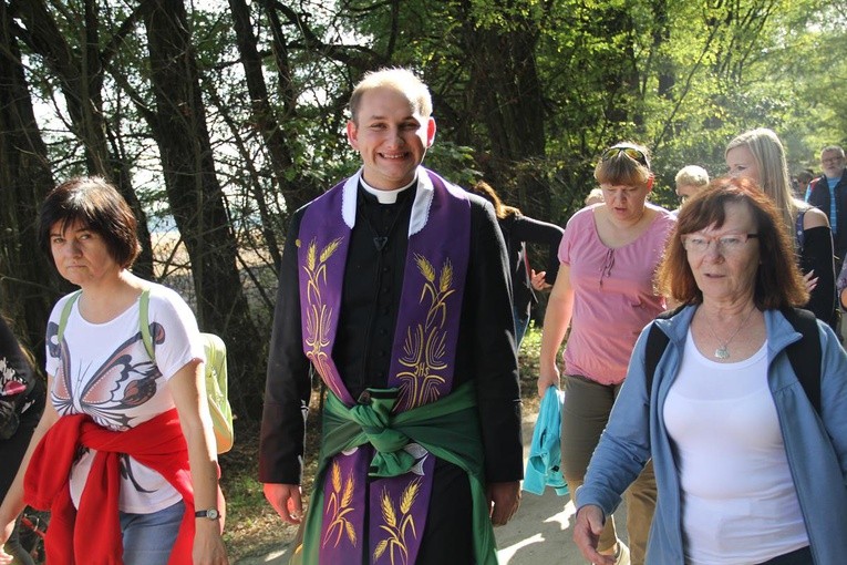 Z Brzegu Dolnego do Łososiowic