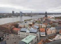 Łotysze wybierają parlament