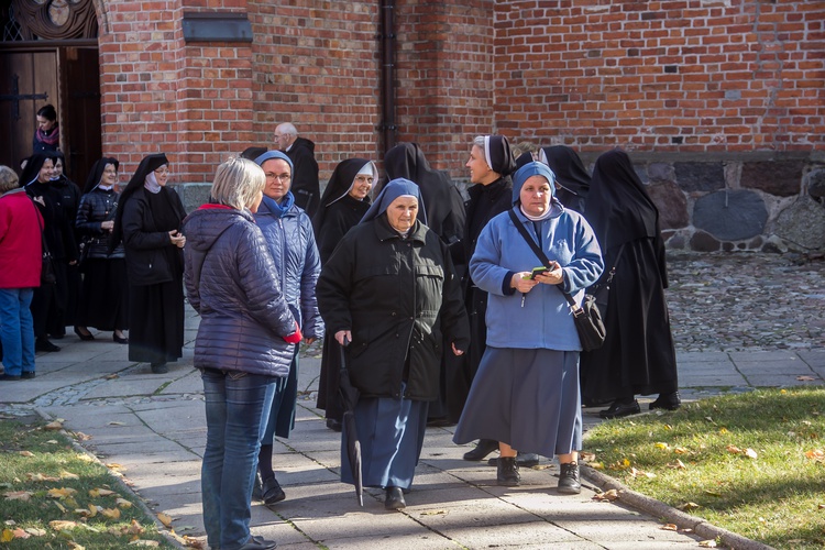 Pielgrzymka osób konsekrowanych