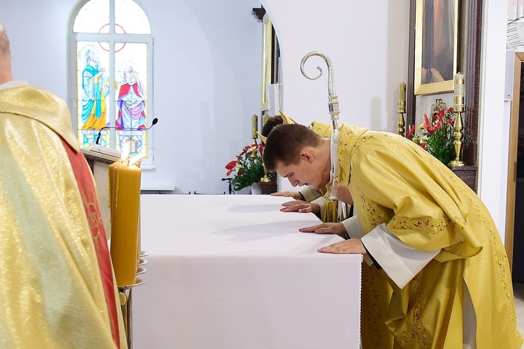 Poświęcenie kościoła pw. św. Faustyny Kowalskiej w Ostródzie