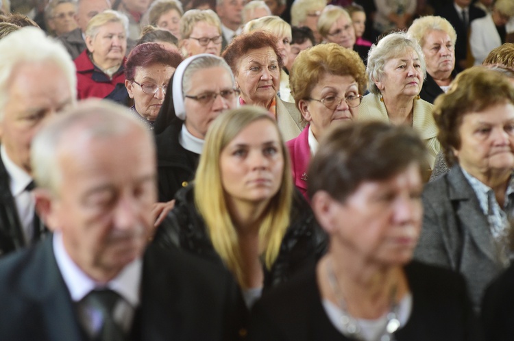 Poświęcenie kościoła pw. św. Faustyny Kowalskiej w Ostródzie