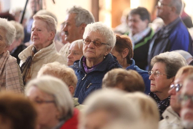 Żywy Różaniec u Matki