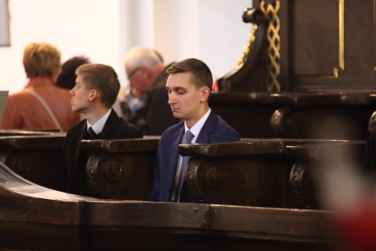 Żywy Różaniec u Matki