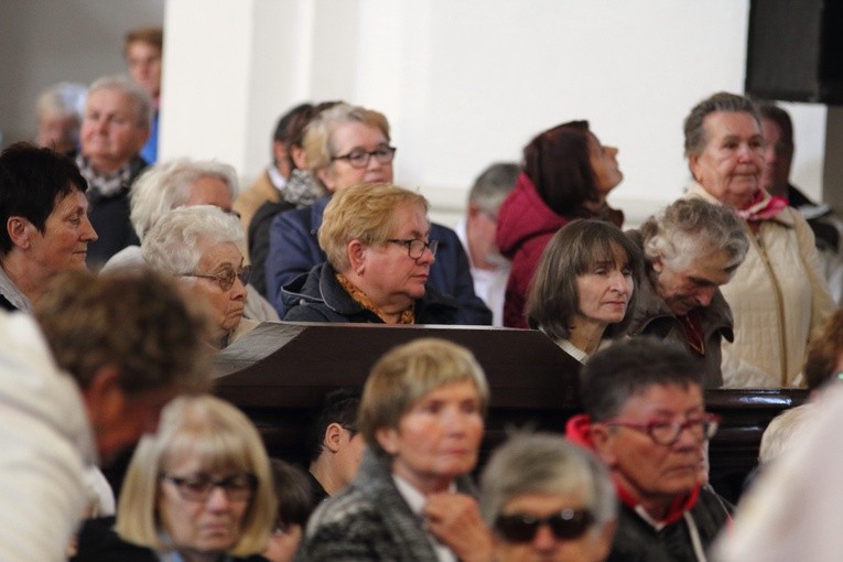 Żywy Różaniec u Matki