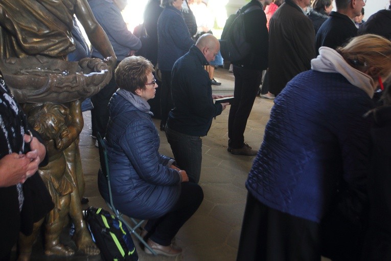 Żywy Różaniec u Matki