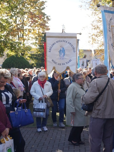 Różańcowa pielgrzymka do Rokitna