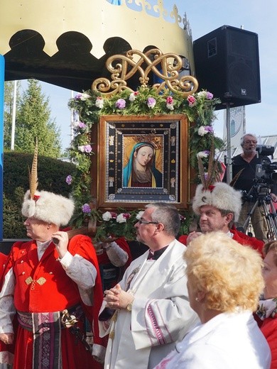 Różańcowa pielgrzymka do Rokitna
