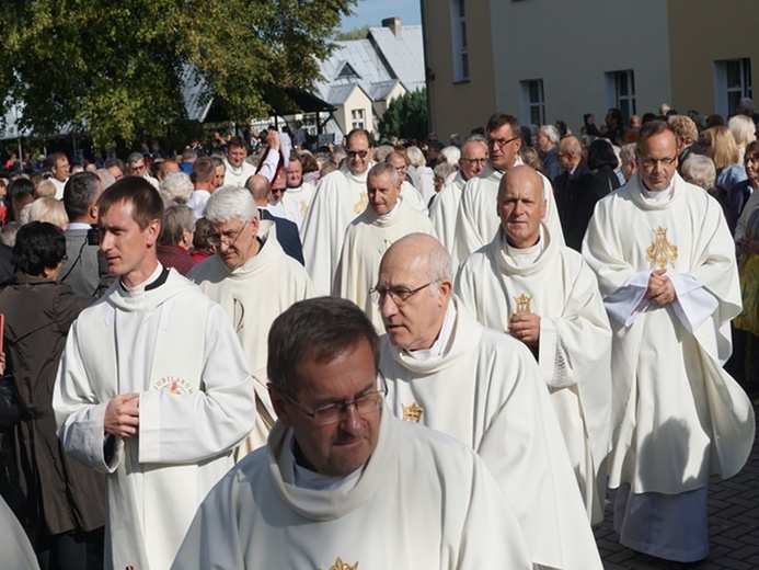 Różańcowa pielgrzymka do Rokitna