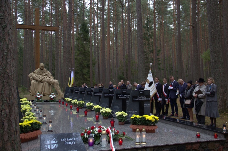 Uroczystości dla uczczenia ofiar hitlerowskiej zbrodni w Piaśnicy