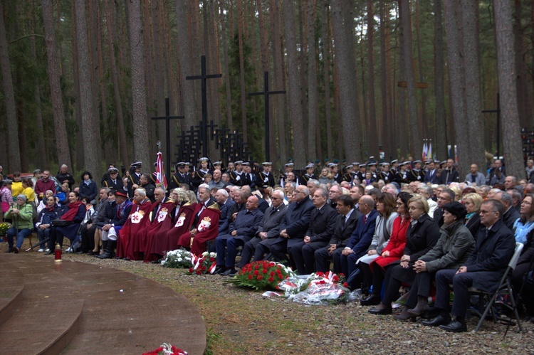 Uroczystości dla uczczenia ofiar hitlerowskiej zbrodni w Piaśnicy