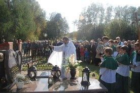 Poświęcenie pomnika dziecka utraconego