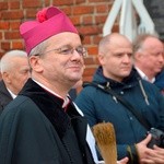 Pomnik śp. ks. prał. Witolda Andrzejewskiego odsłonięty