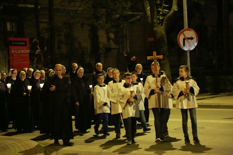 Procesja różańcowa w Tarnowie