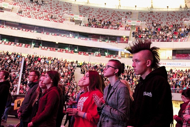 Dla wielu młodych konferencje i świadectwa były okazją do pogłębienia swojej wiary. 