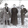 ▲	Zasłużony kapłan z bratem Leonem (z prawej).