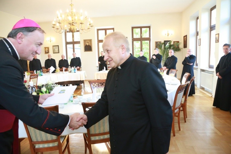 Erygowanie kapituły w Limanowej