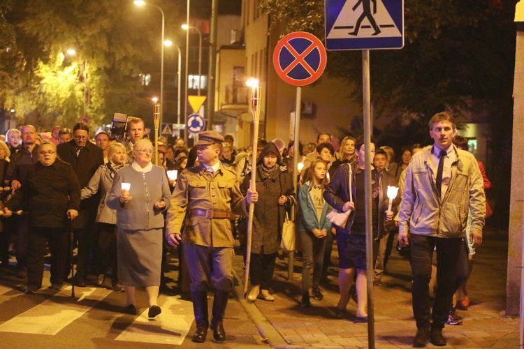 Różańcowa procesja w Czechowicach-Dziedzicach - 2018