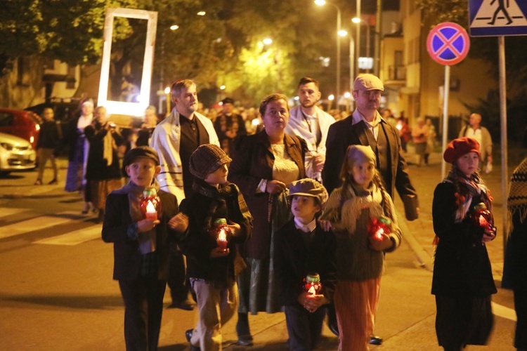 Różańcowa procesja w Czechowicach-Dziedzicach - 2018