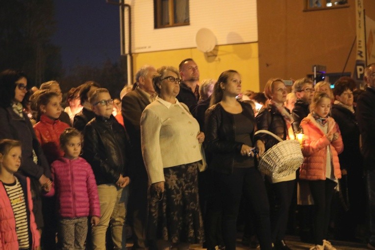 Różańcowa procesja w Czechowicach-Dziedzicach - 2018