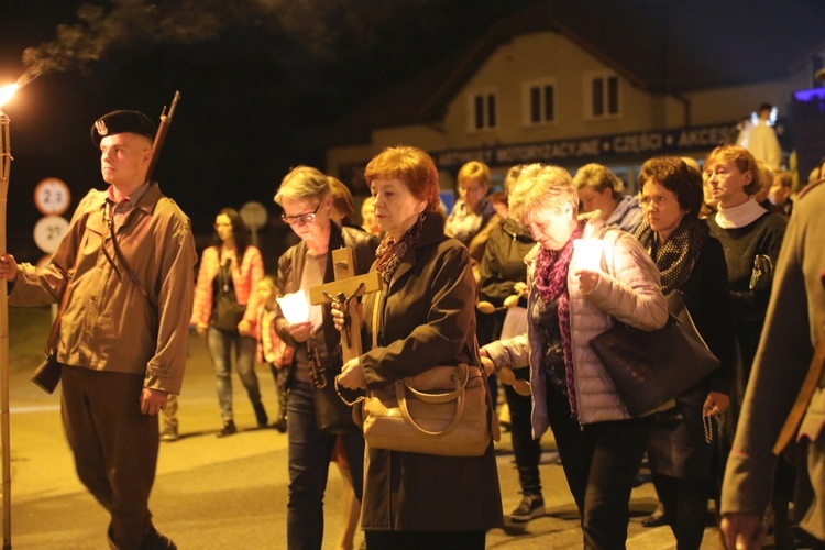 Różańcowa procesja w Czechowicach-Dziedzicach - 2018