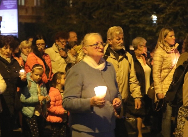 Różańcowa procesja w Czechowicach-Dziedzicach - 2018