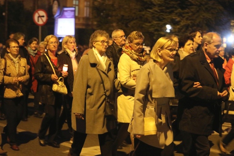 Różańcowa procesja w Czechowicach-Dziedzicach - 2018