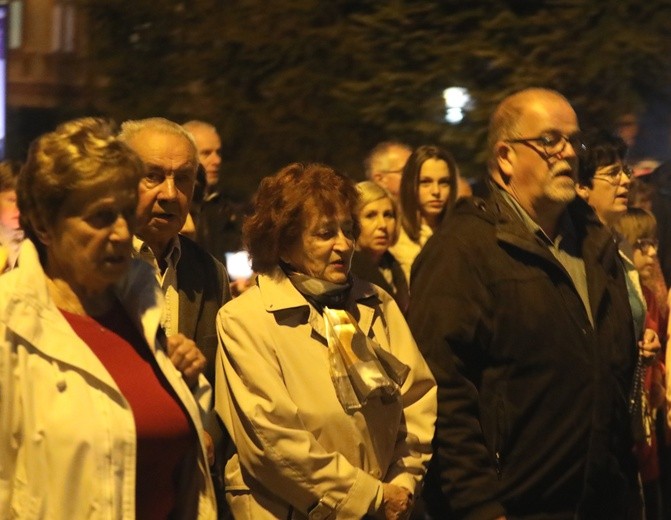 Różańcowa procesja w Czechowicach-Dziedzicach - 2018