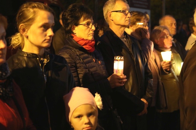 Różańcowa procesja w Czechowicach-Dziedzicach - 2018
