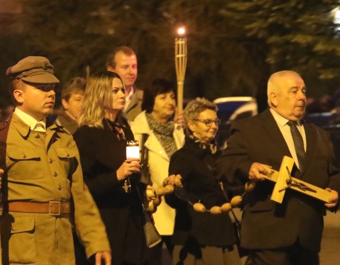 Różańcowa procesja w Czechowicach-Dziedzicach - 2018