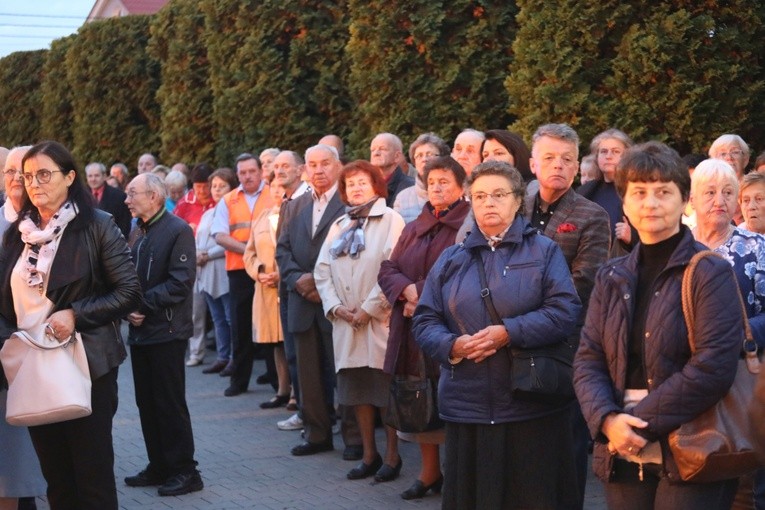 Różańcowa procesja w Czechowicach-Dziedzicach - 2018
