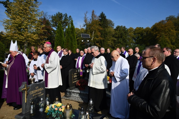 Pogrzeb śp. ks. Władysława Nowickiego