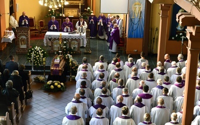 Początek i kres drogi kapłańskiej