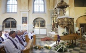 Pogrzeb ks. kan. Henryka Langforta w Lesznej Górnej