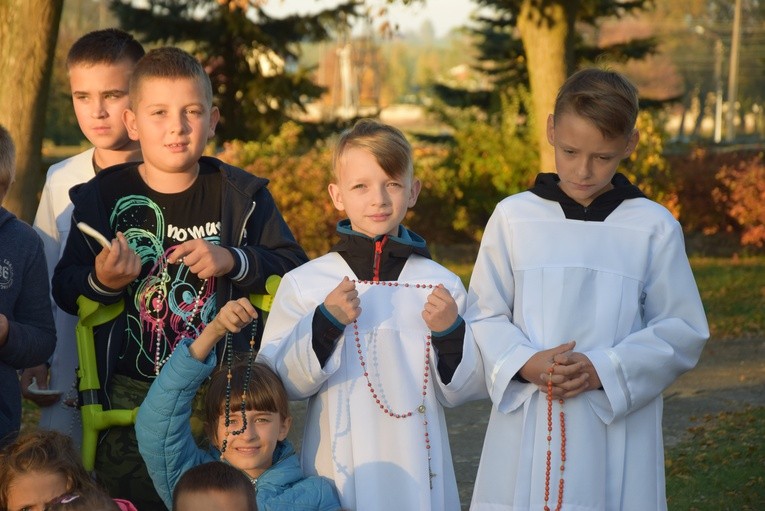 Różaniec w Boguszycach