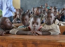 Ty pomagasz im, oni pomagają innym 