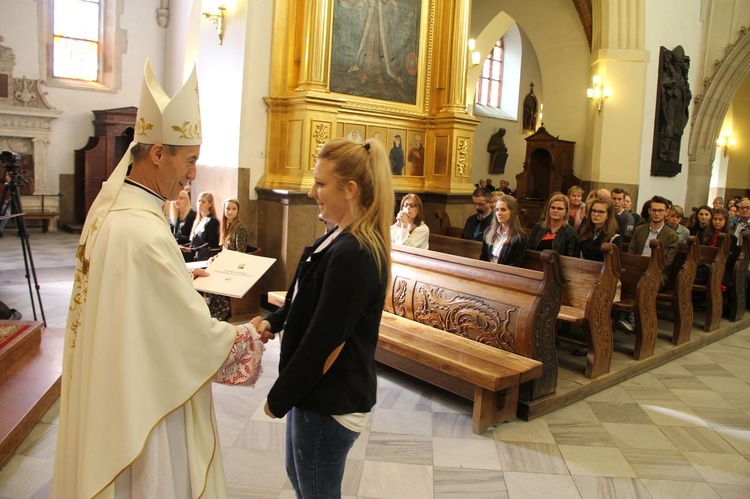 Nowi stypendyści Fundacji abp. Jerzego Ablewicza