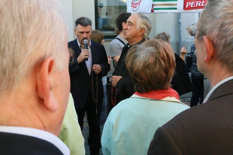 Różanic odpowiedzią na marsz równości