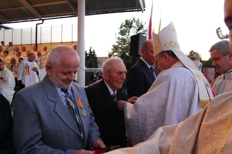 Pielgrzymka trzebnicka 2018 - medale św. Jadwigi Śląskiej