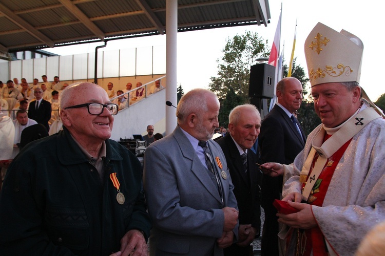 Pielgrzymka trzebnicka 2018 - medale św. Jadwigi Śląskiej