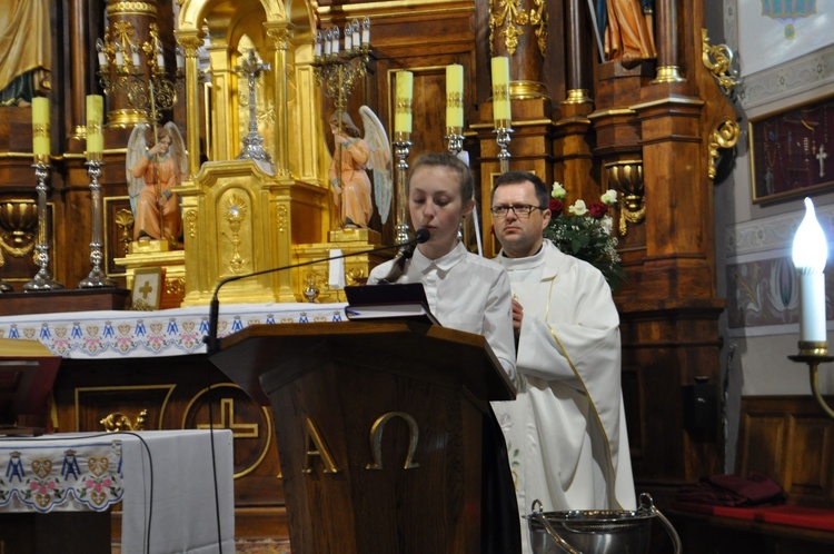 Nowy sztandar dla szkoły w Orszymowie