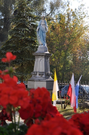 Nowy sztandar dla szkoły w Orszymowie